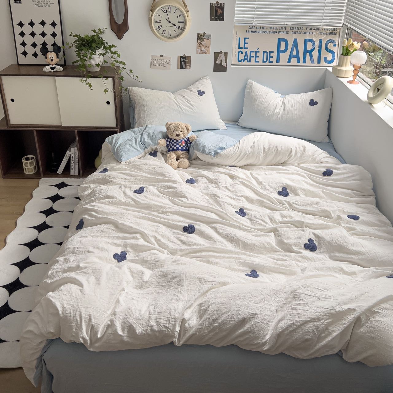 z4733620169076_89100344adec37dd1196961345188d31